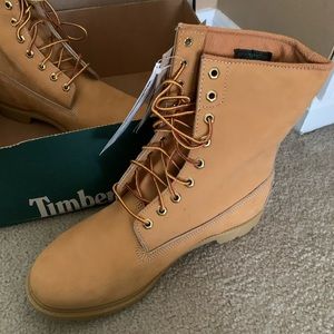 NWT MENS TIMBERLAND CLASSIC WATERPROOF BOOTS